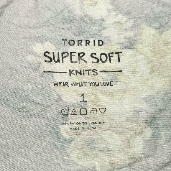 torrid babydoll super soft button front top size 1X - Picture 6 of 6